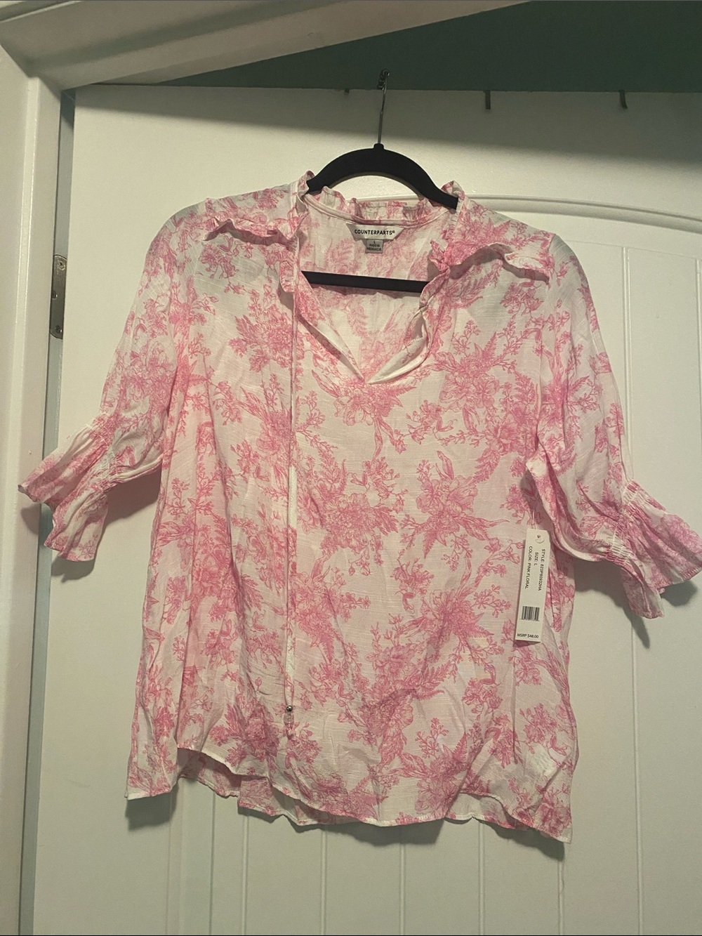 Counterparts Pink & White Floral Tie-Neck Blouse
